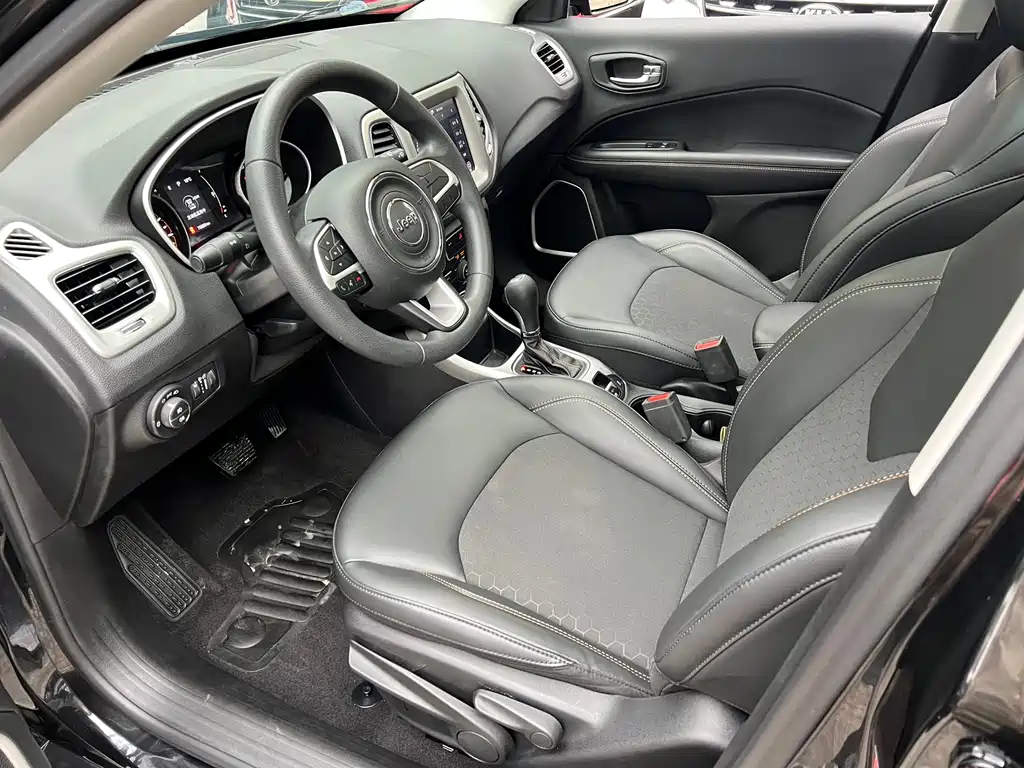 Фото машины 18