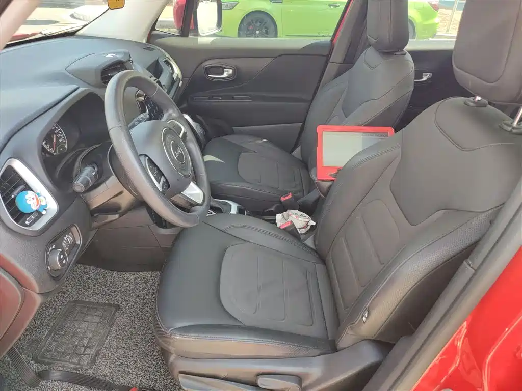 Freeman 2019 220T Automatic Leading Version