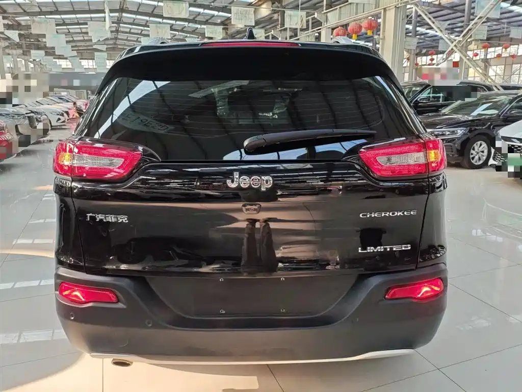 Фото машины 10