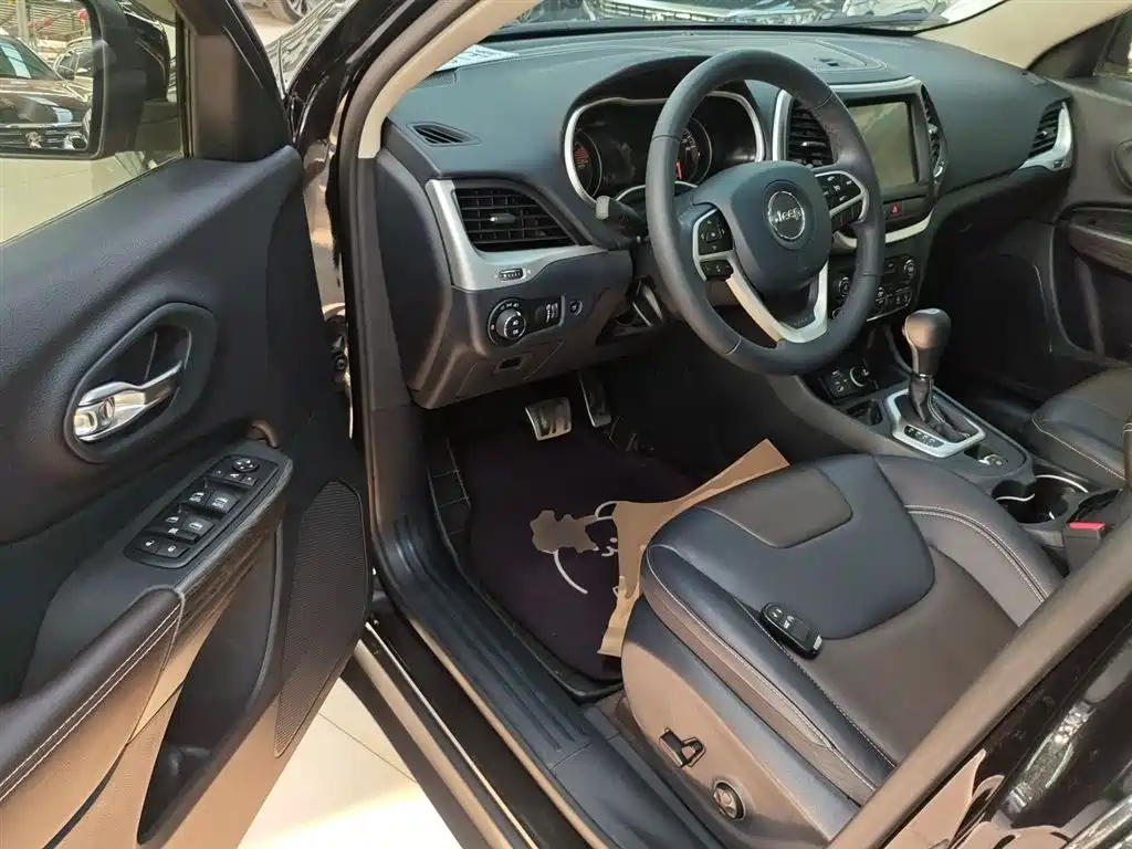 Фото машины 9