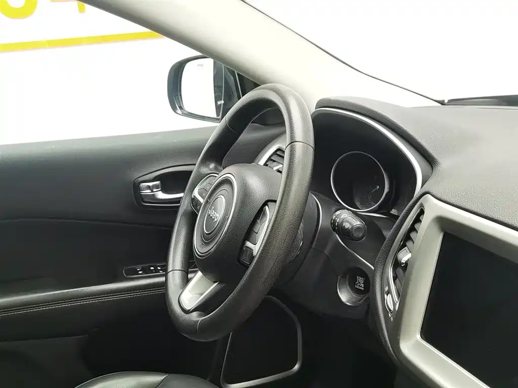 Фото машины 21