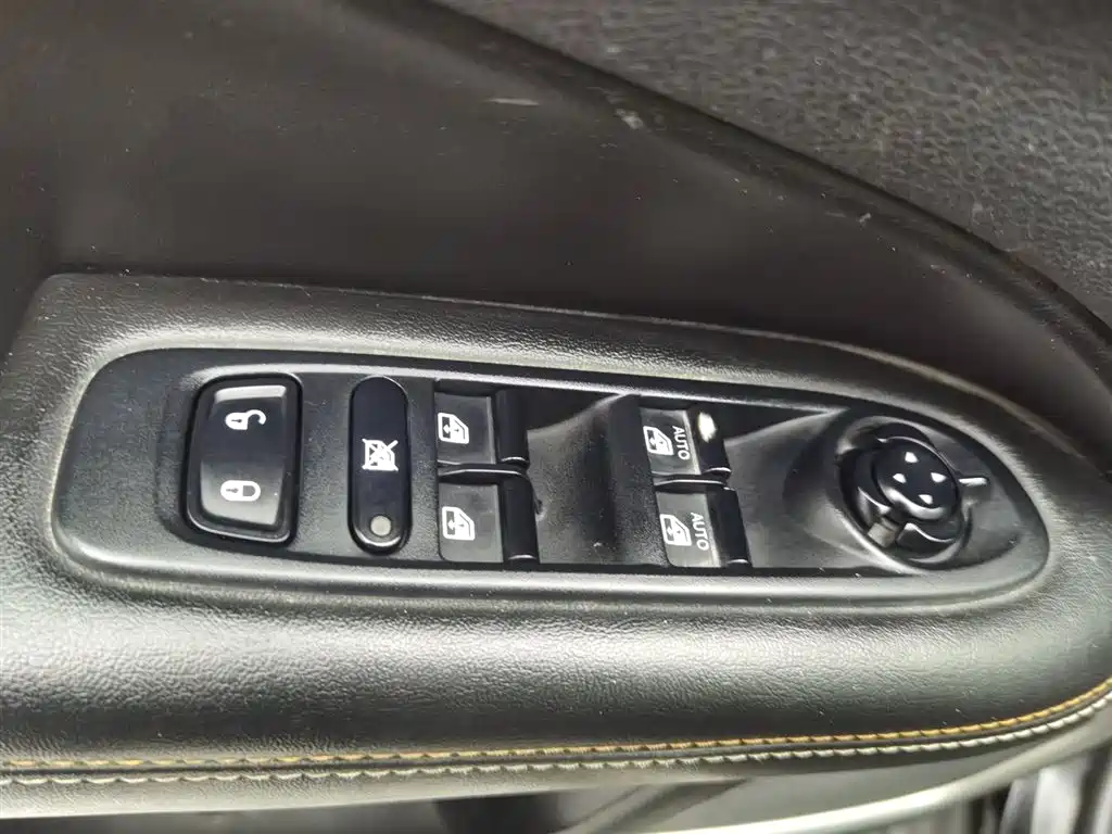 Guide 2019 220T Automatic Enjoyment Edition