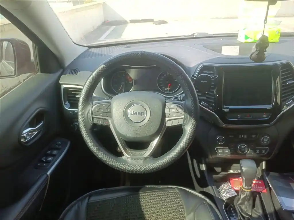 Фото машины 7