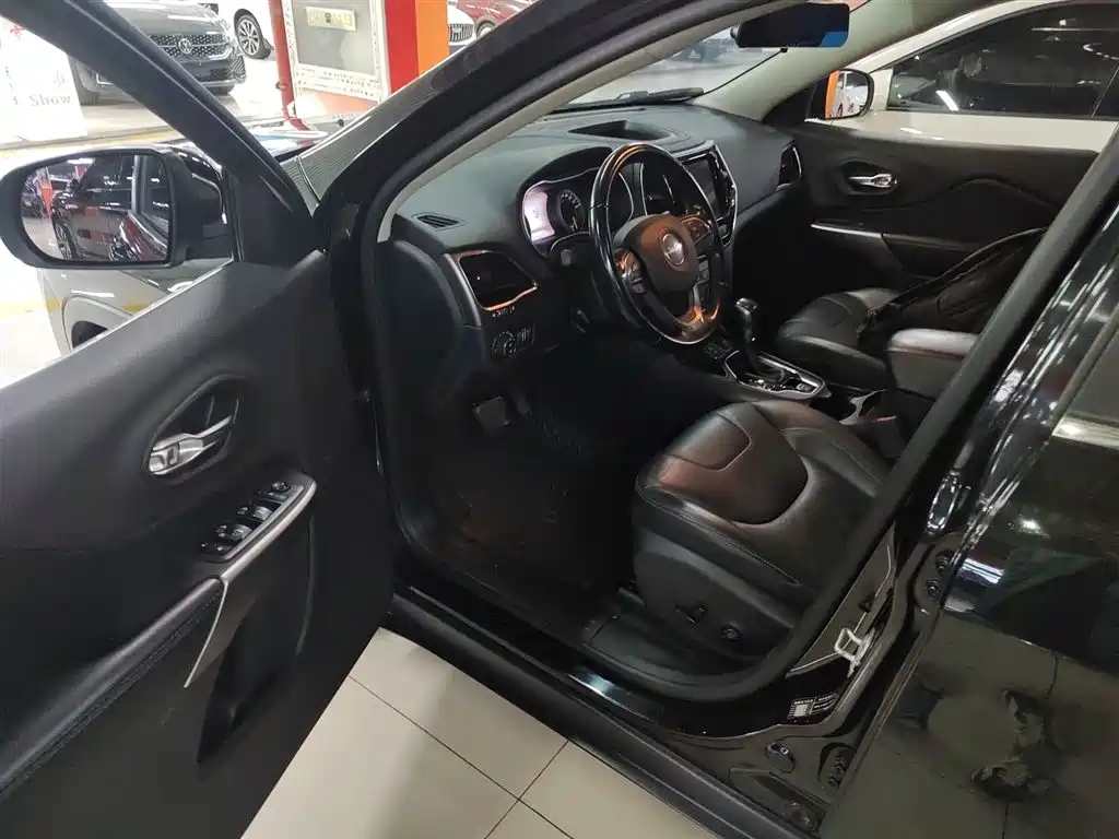 Фото машины 11