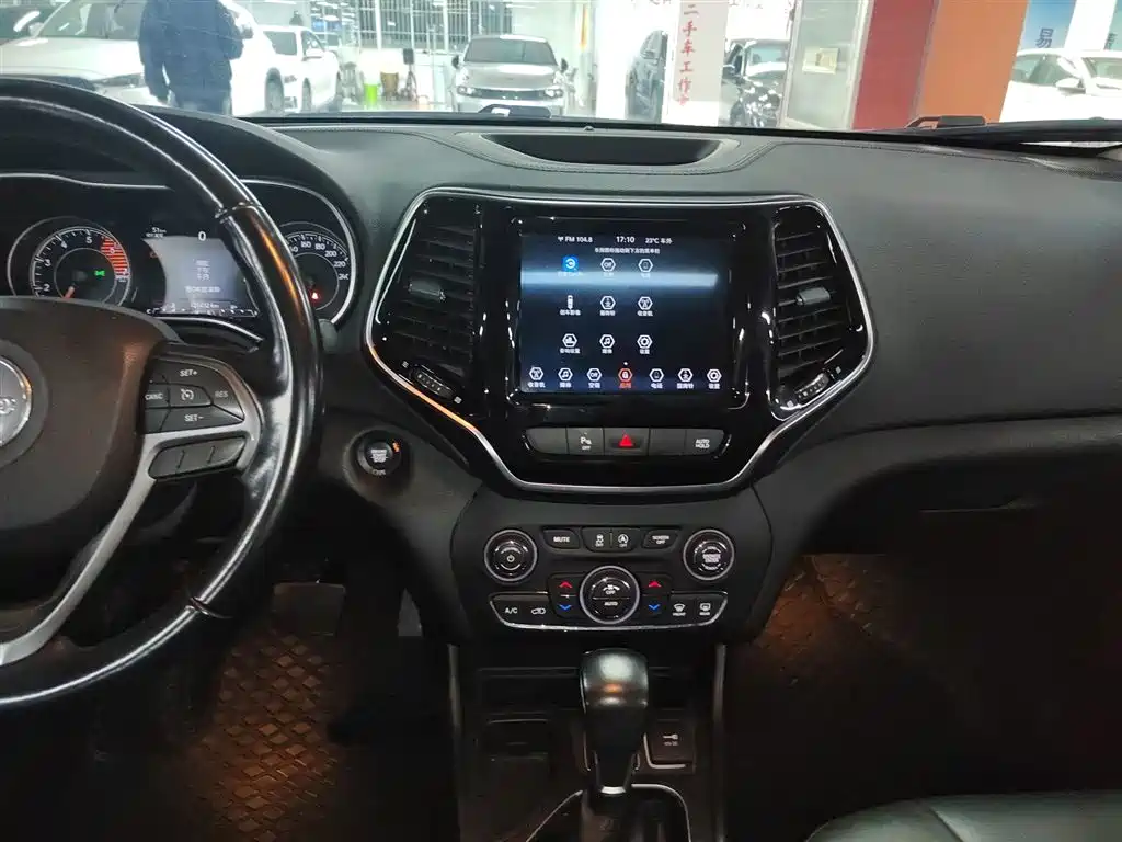 Фото машины 9