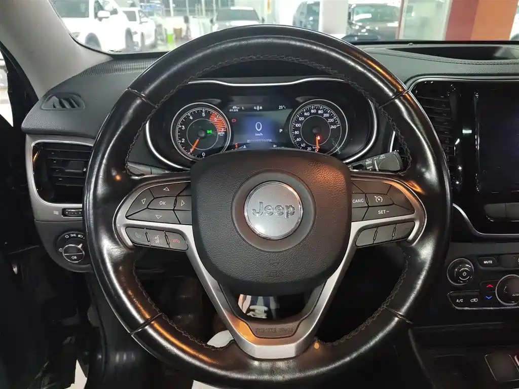 Фото машины 21