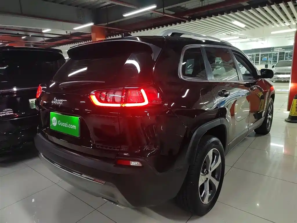 Фото машины 19