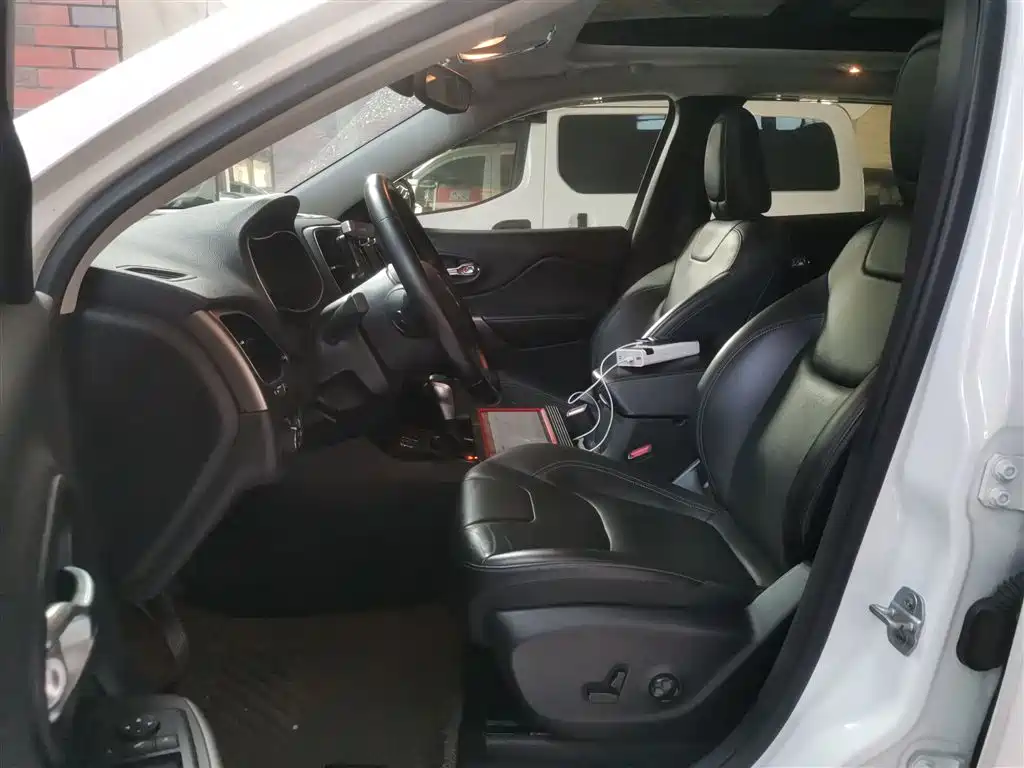 Фото машины 10