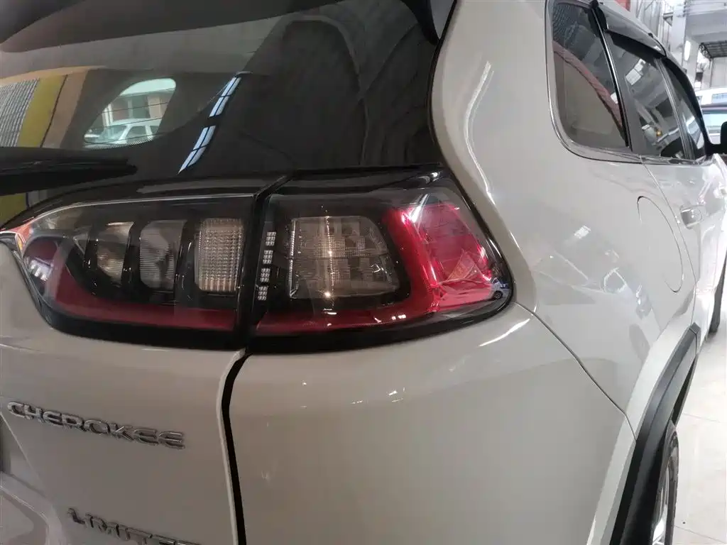 Фото машины 12