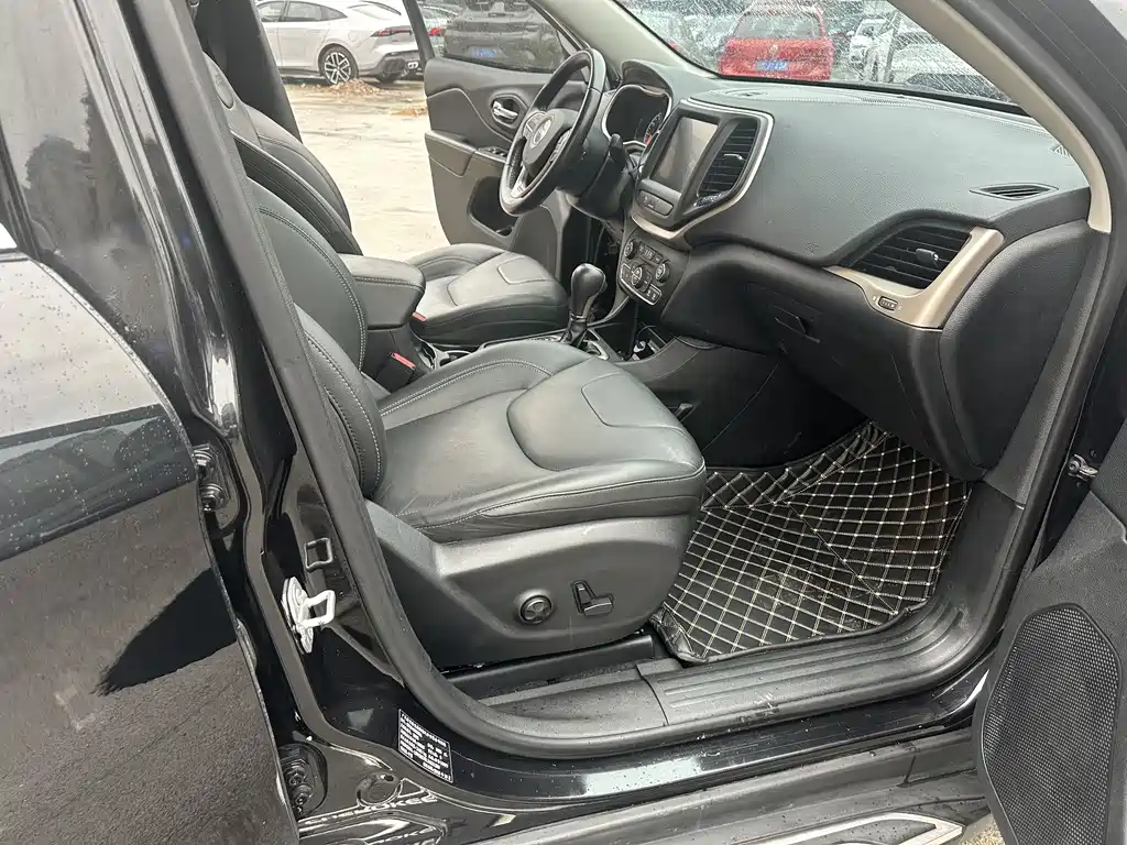 Фото машины 15