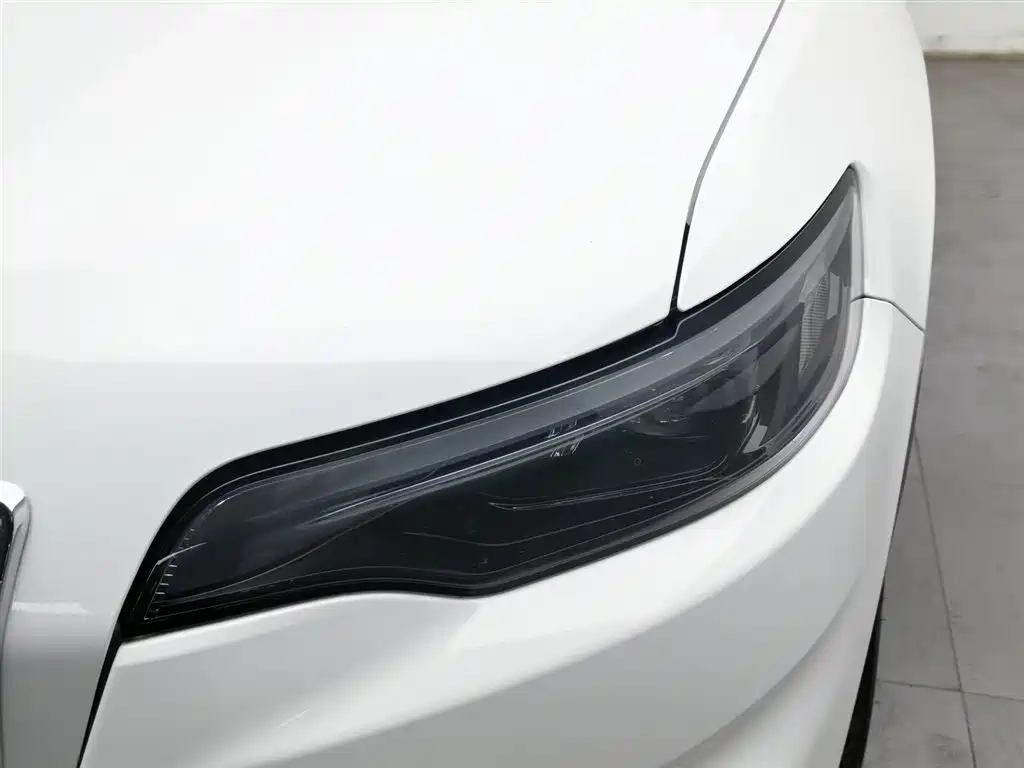 Фото машины 23