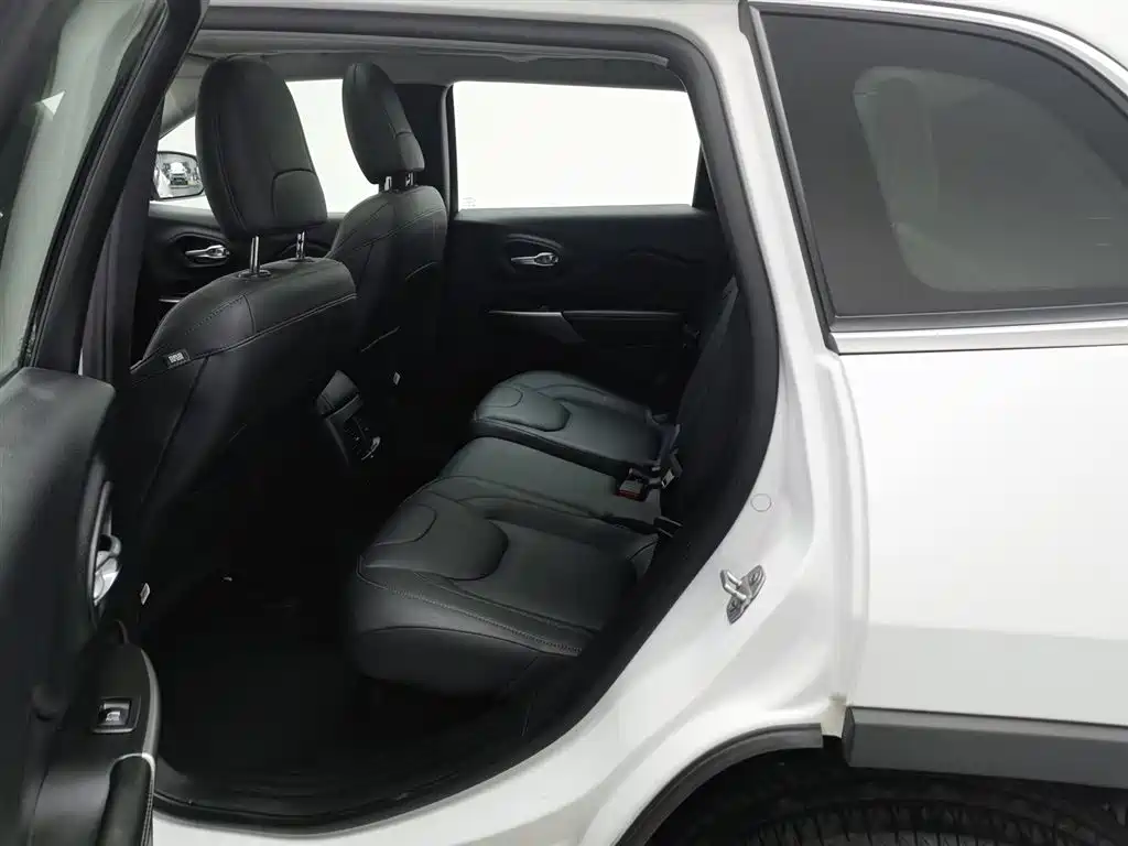 Фото машины 8