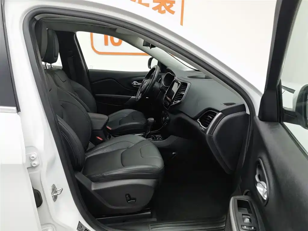 Фото машины 14