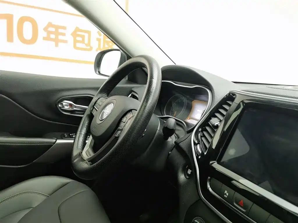 Фото машины 13