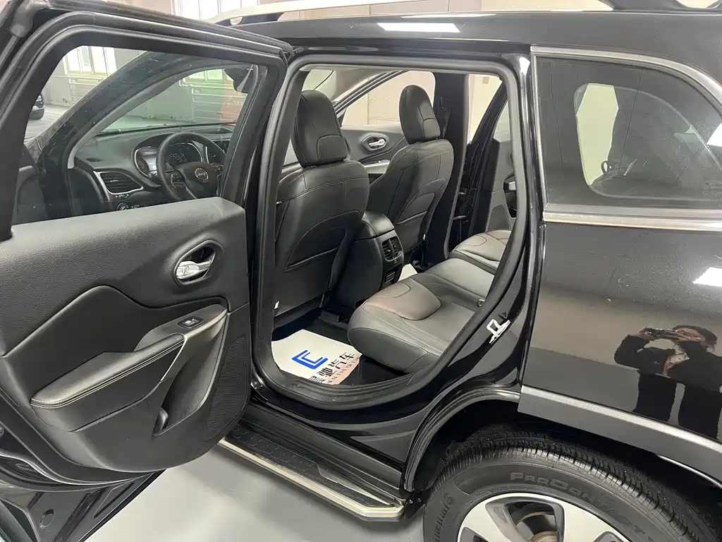 Фото машины 6