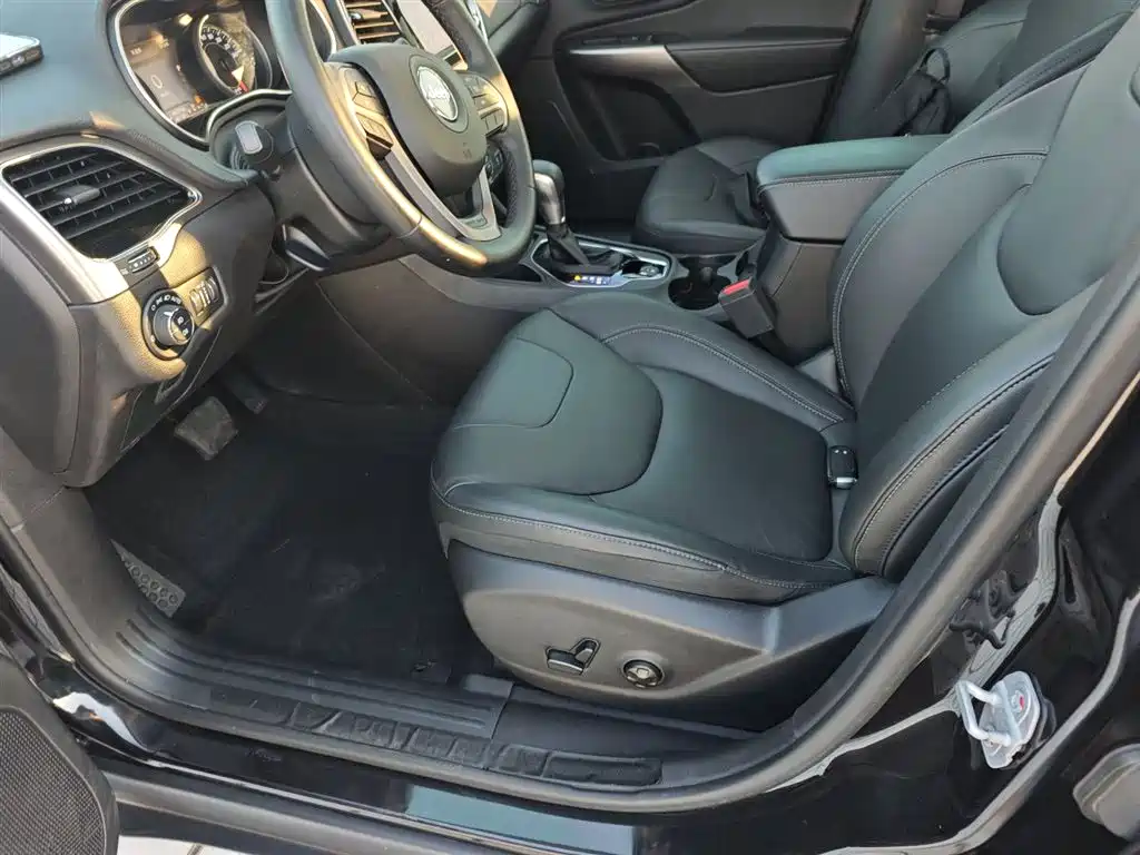 Фото машины 12