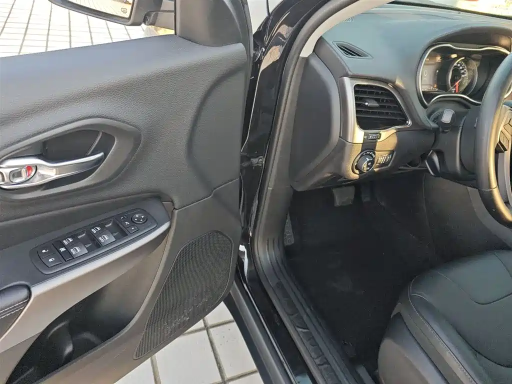 Фото машины 15