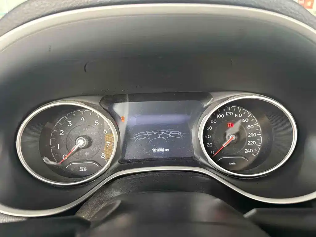 Guide 2019 200T Automatic Home Sharing-Connected Large Screen Version