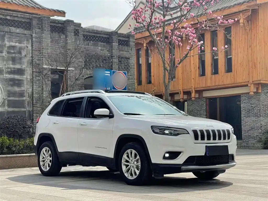 Фото машины 18