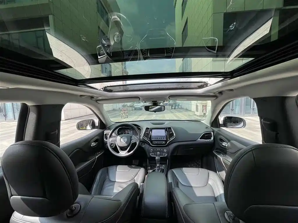 Фото машины 21