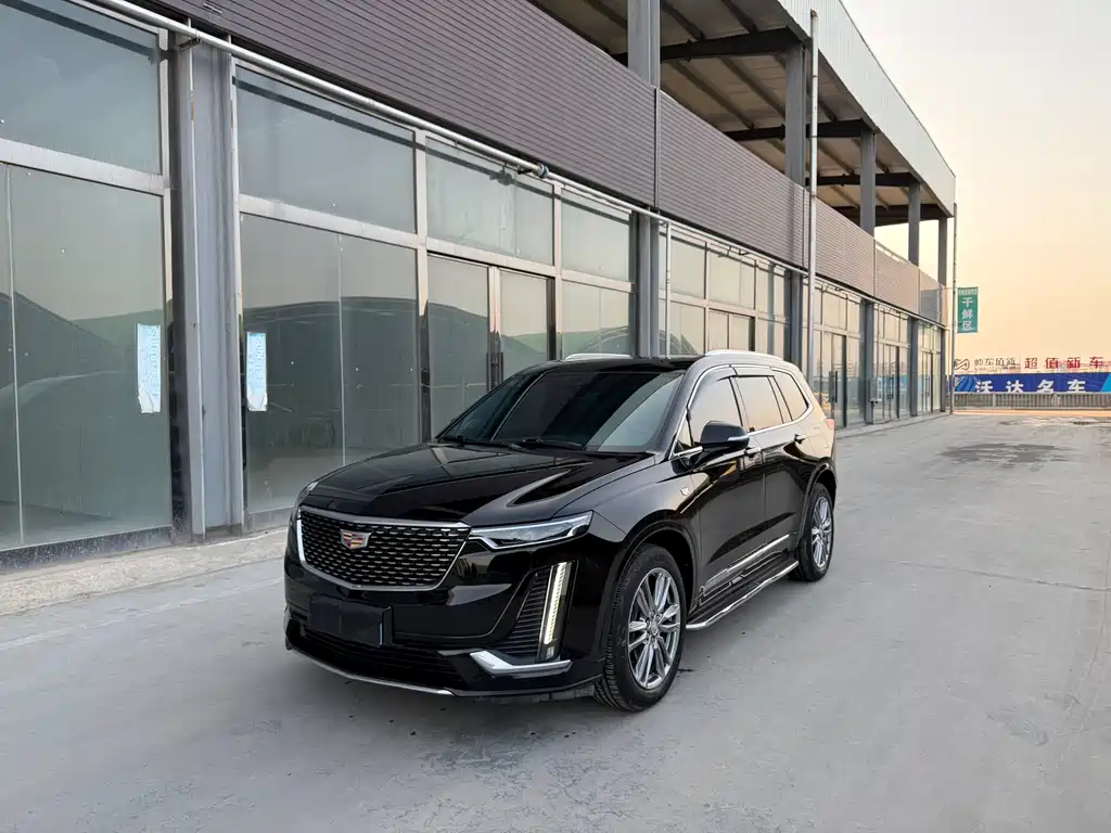 Cadillac XT6 2022 2.0T six-seater four-wheel drive luxury