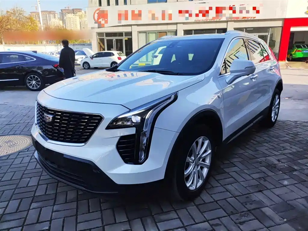 Cadillac XT4 2021 28T two-wheel drive technical type