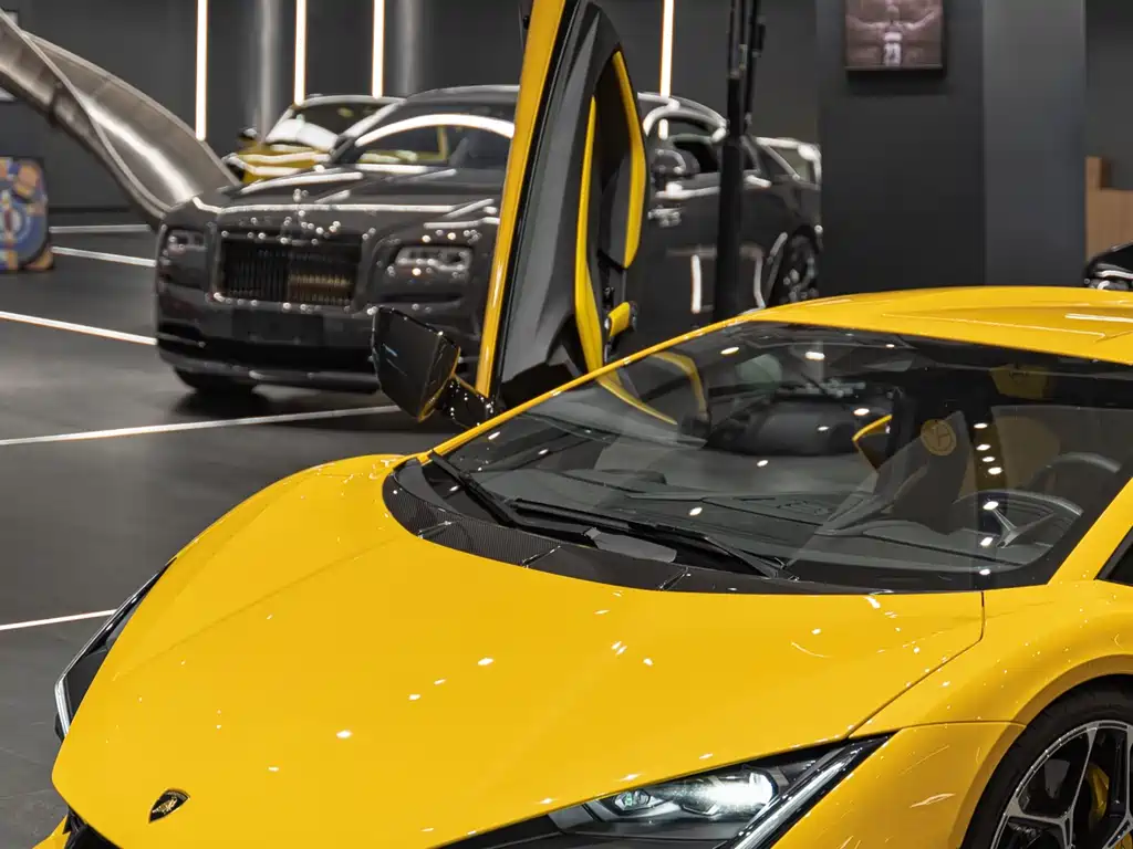 Revuelto 2023 6.5L PHEV Standard Edition