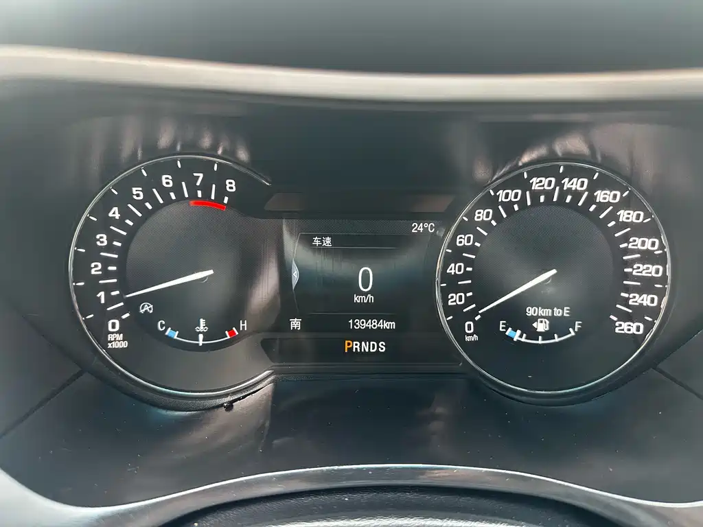 Lincoln MKZ 2019 2.0T Zunya Edition Country V