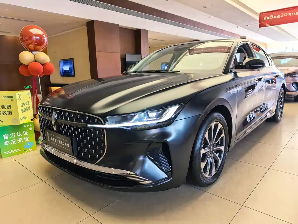 Lincoln Z 2024 2.0T Premium Edition