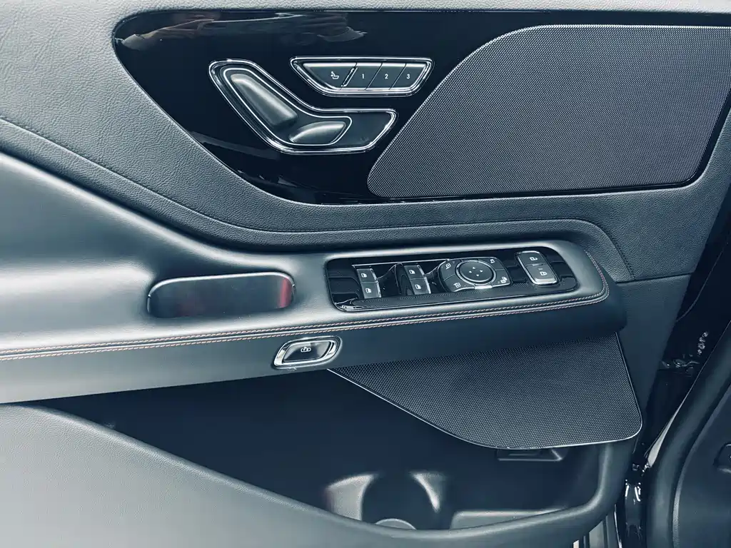 Фото машины 17