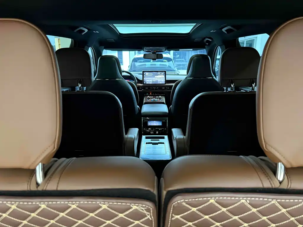 Flying Home 2020 3.0T V6 four-wheel drive Executive Edition