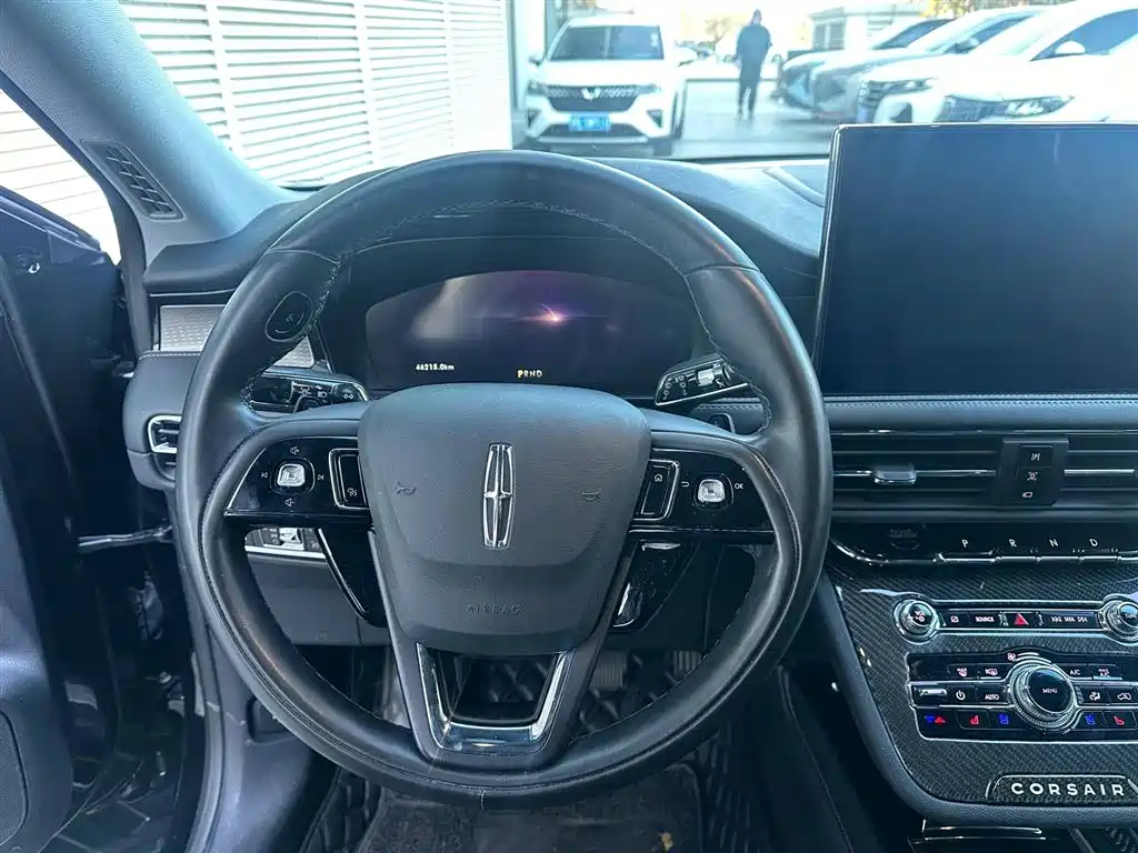 Adventurer 2021 2.0T two-wheel drive Zunya Edition