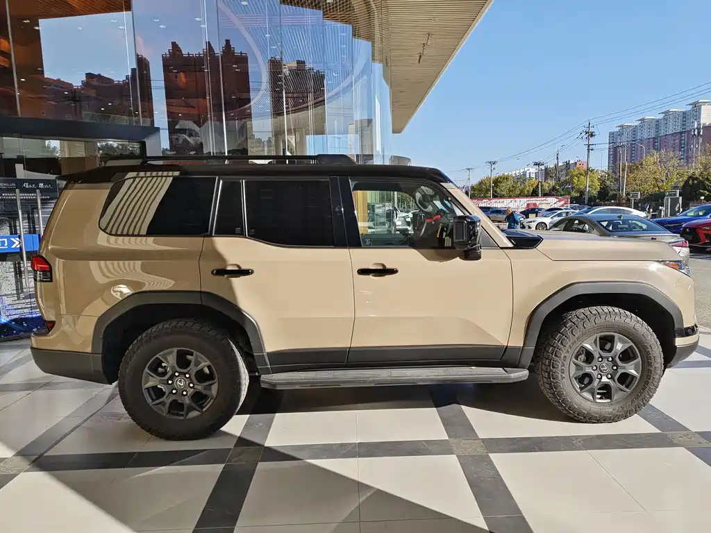 Lexus GX 2024 OVERTRAIL Far Peak Edition