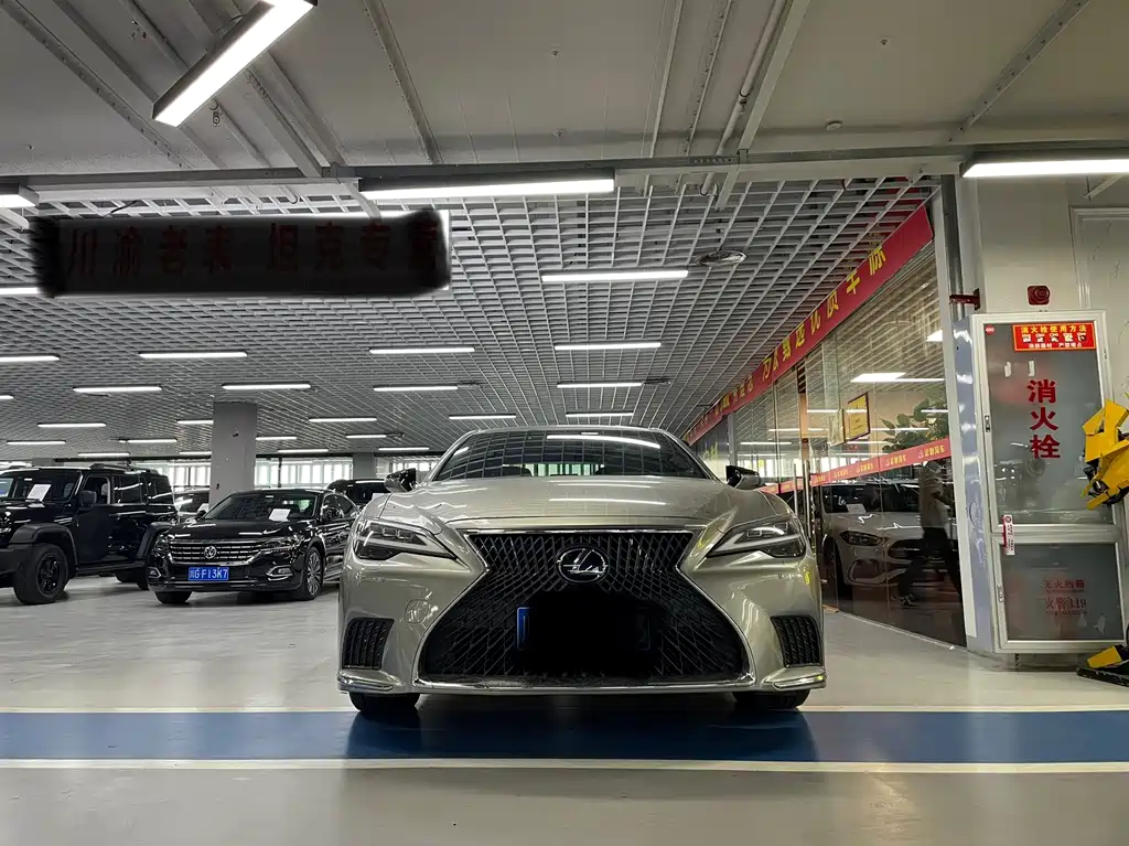 Lexus LS 2021 500h Excellent Edition