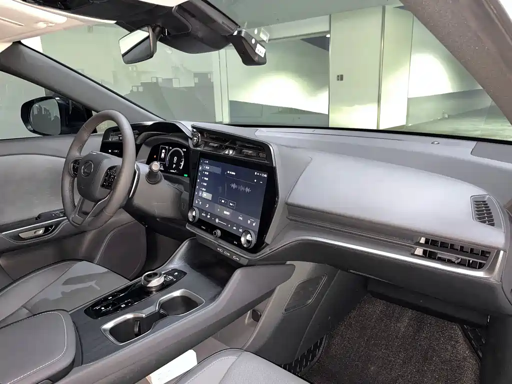 Фото машины 10