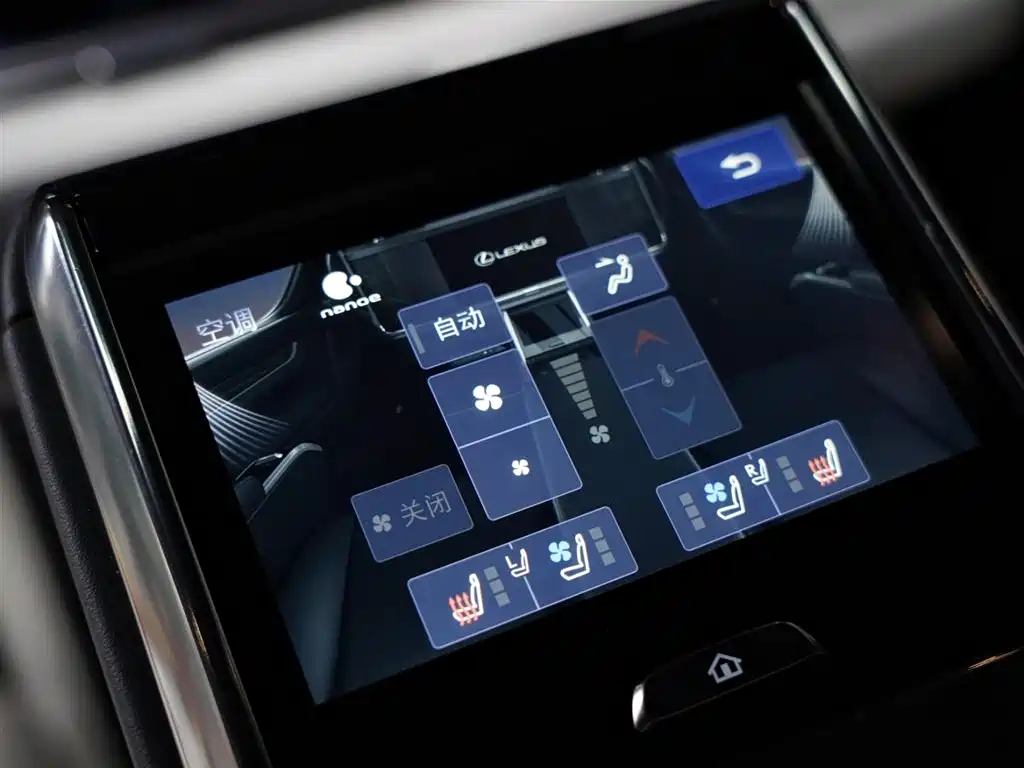 Фото машины 24