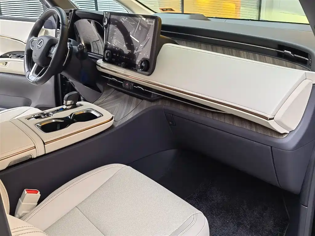 Фото машины 10