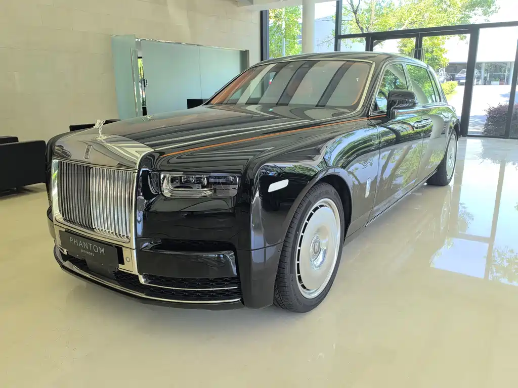 Phantom 2024 Long Wheelbase Version Series II