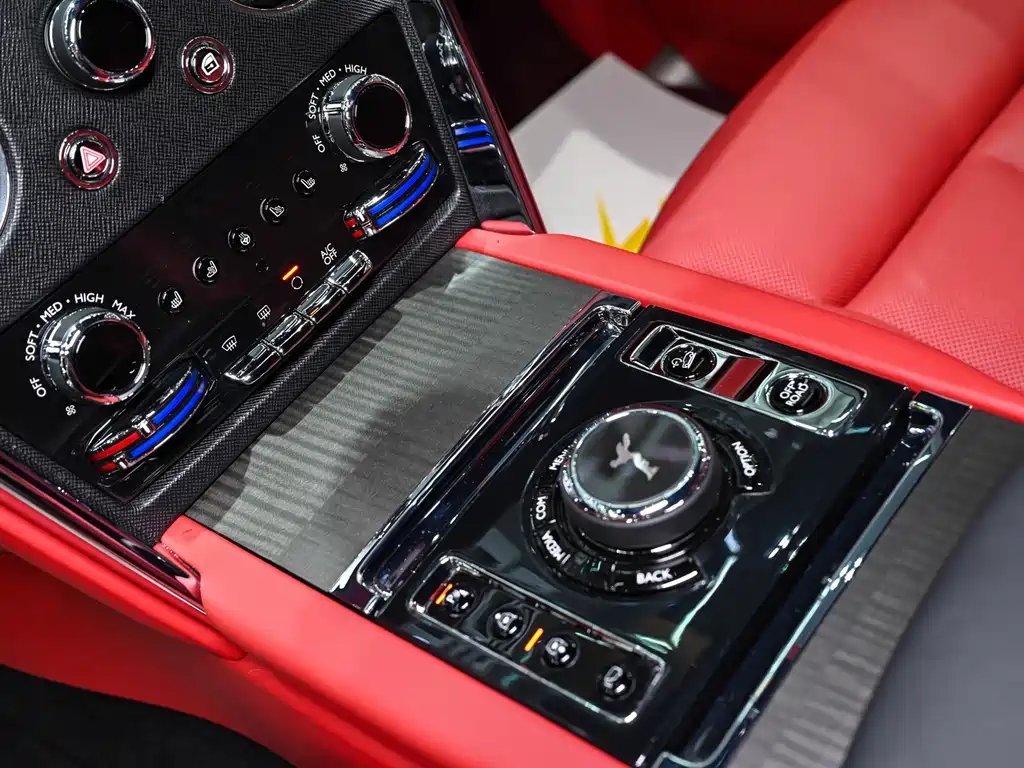 Cullinan 2024 four-seater version