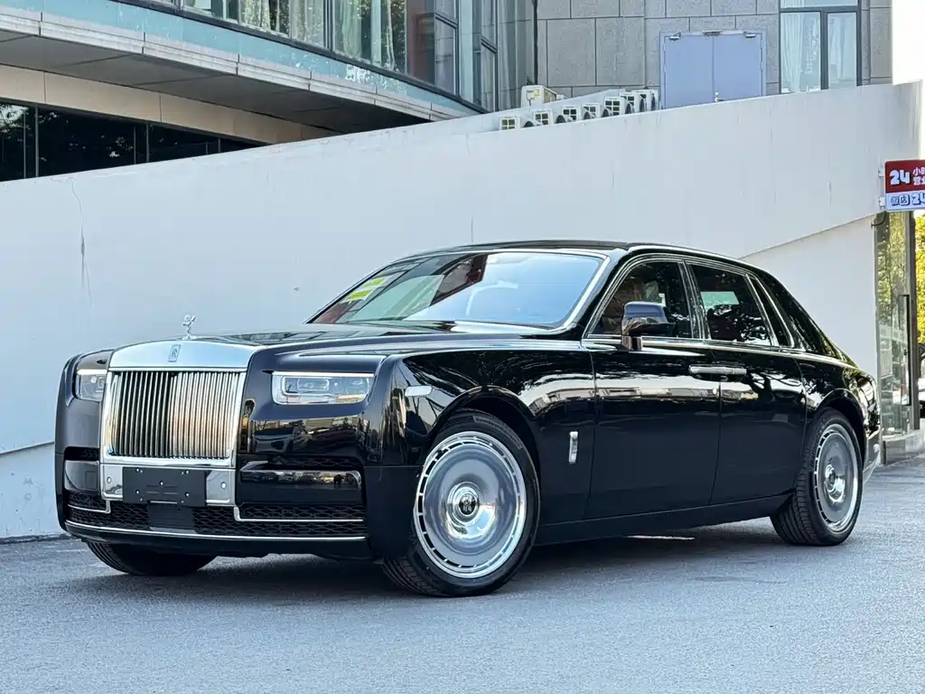 Phantom 2024 Standard Wheelbase Version Series II