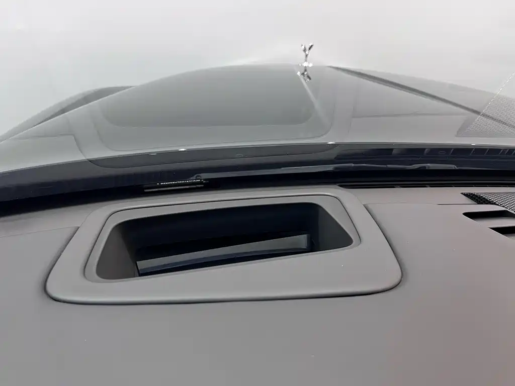 Cullinan 2024 four-seater version