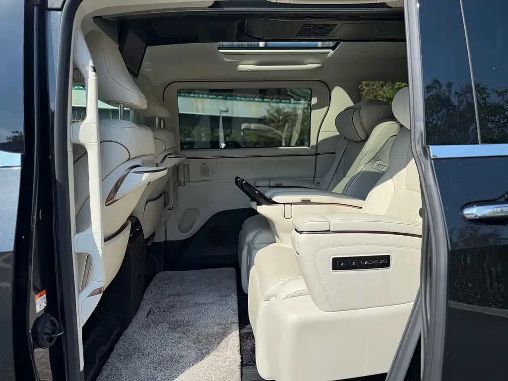 Фото машины 26