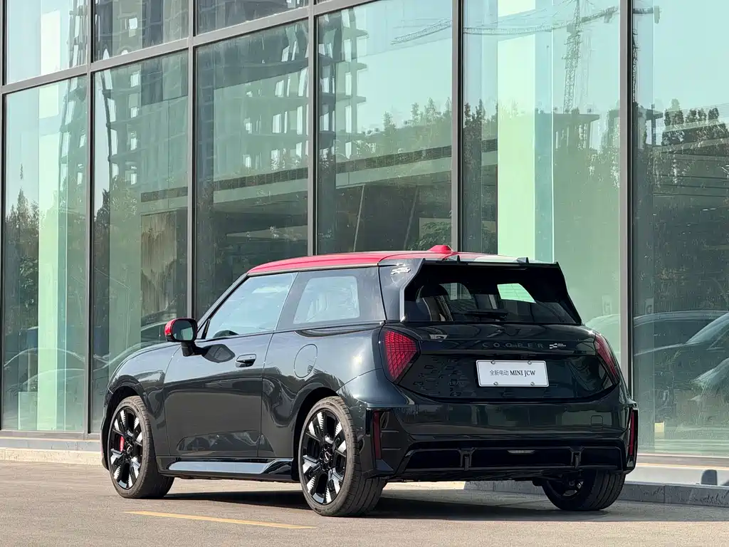 Фото машины 25