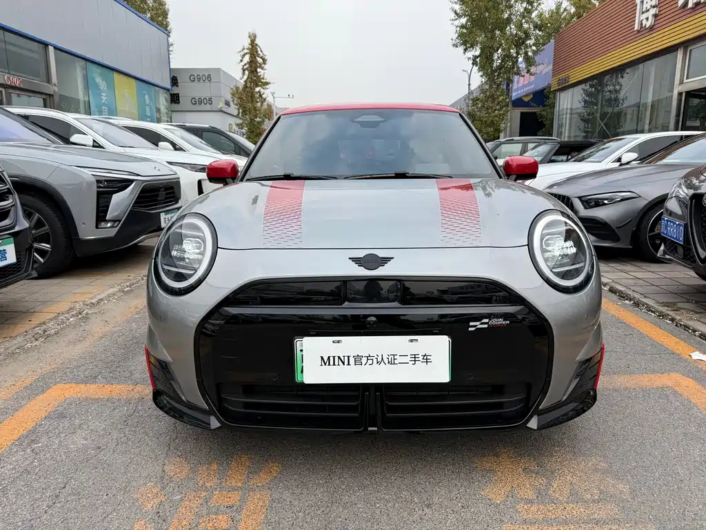 ELECTRIC MINI JCW 2025 JOHN COOPER WORKS