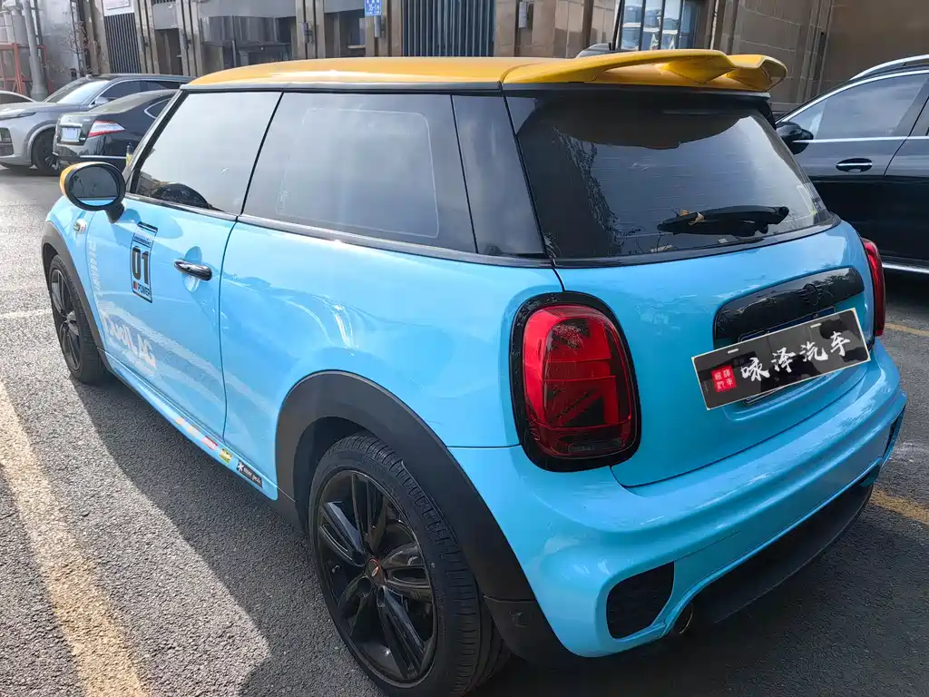 MINI 2019 1.5T COOPER Racer