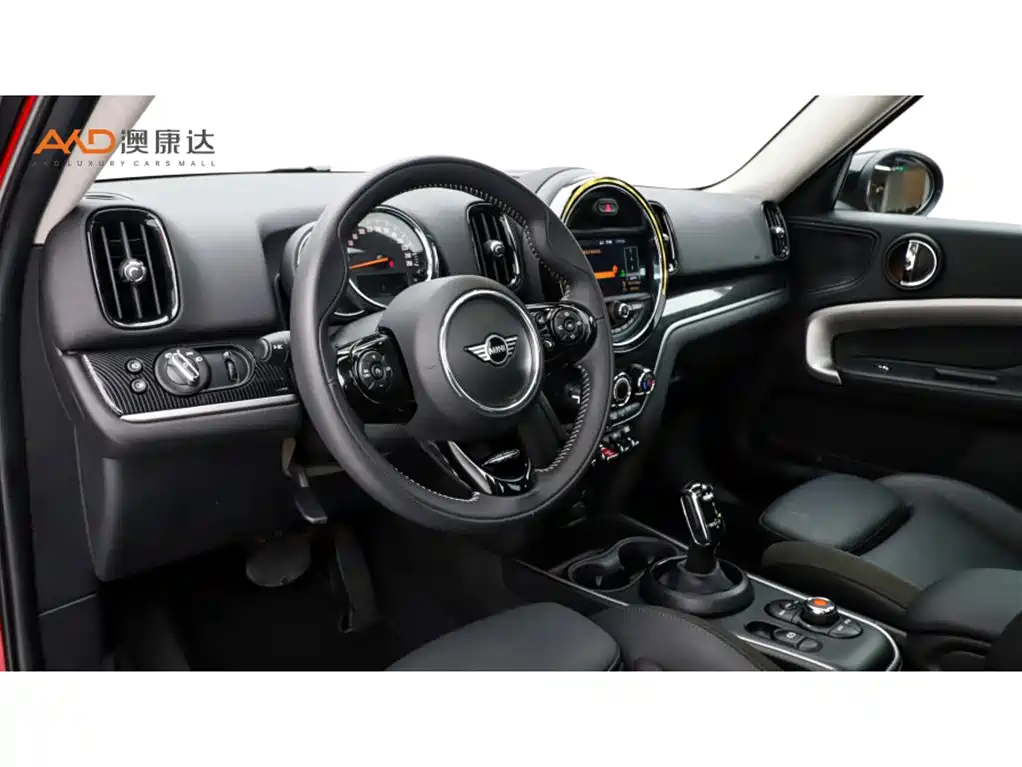 MINI COUNTRYMAN2019 1.5T COOPER ALL4 Artist Weekend Travel Edition