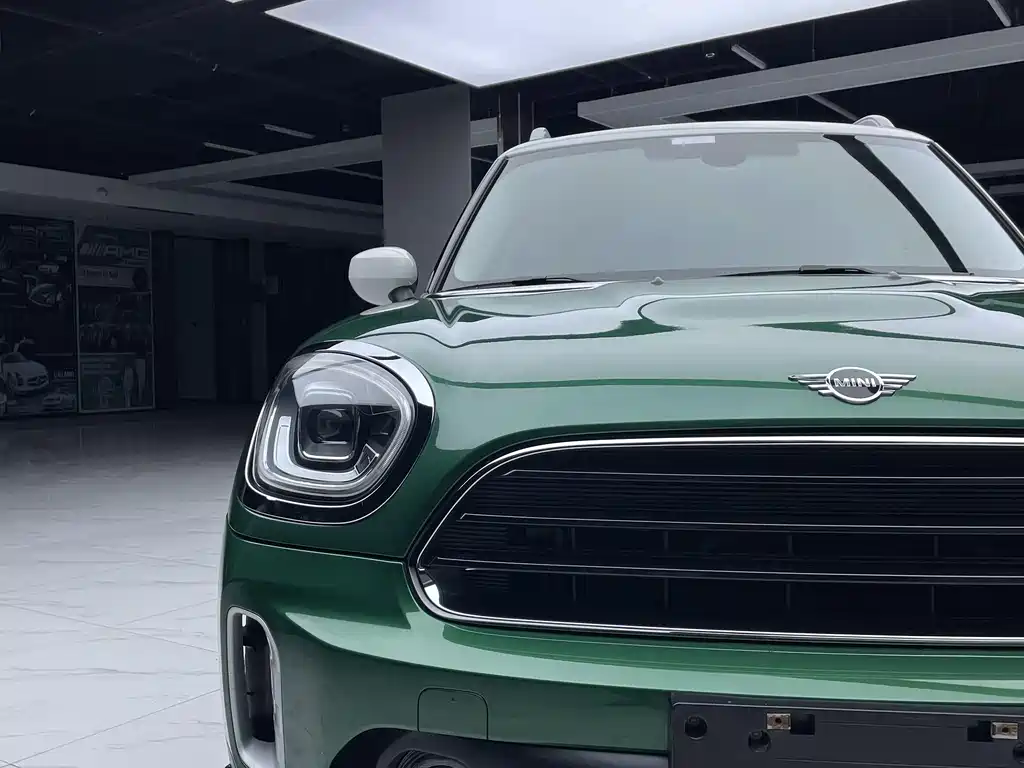 Фото машины 24