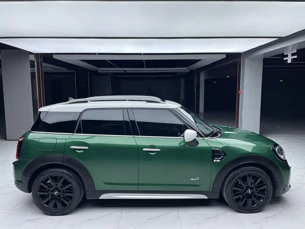 Фото машины 23