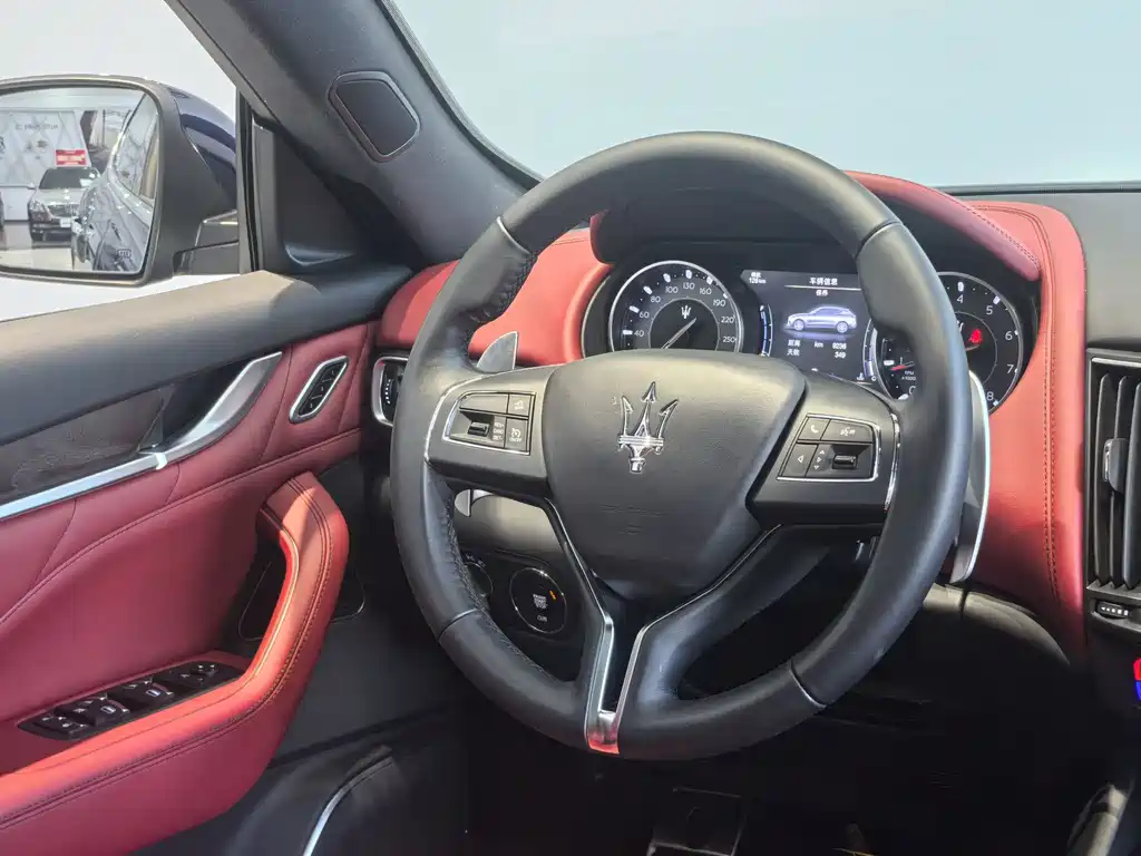 Фото машины 26