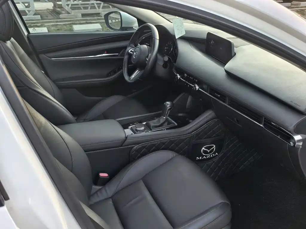 Фото машины 24